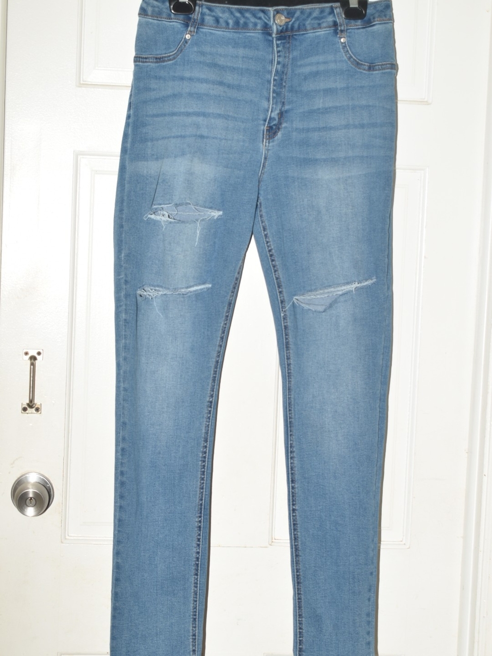 refuge Light Wash Ripped High-Rise Skinny Jeans
